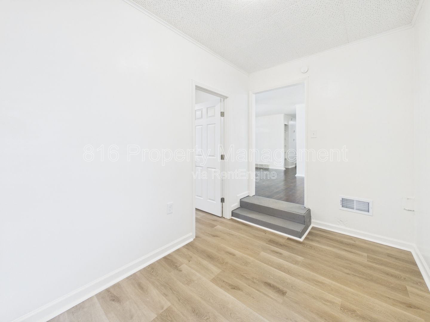 Gallery Image 25