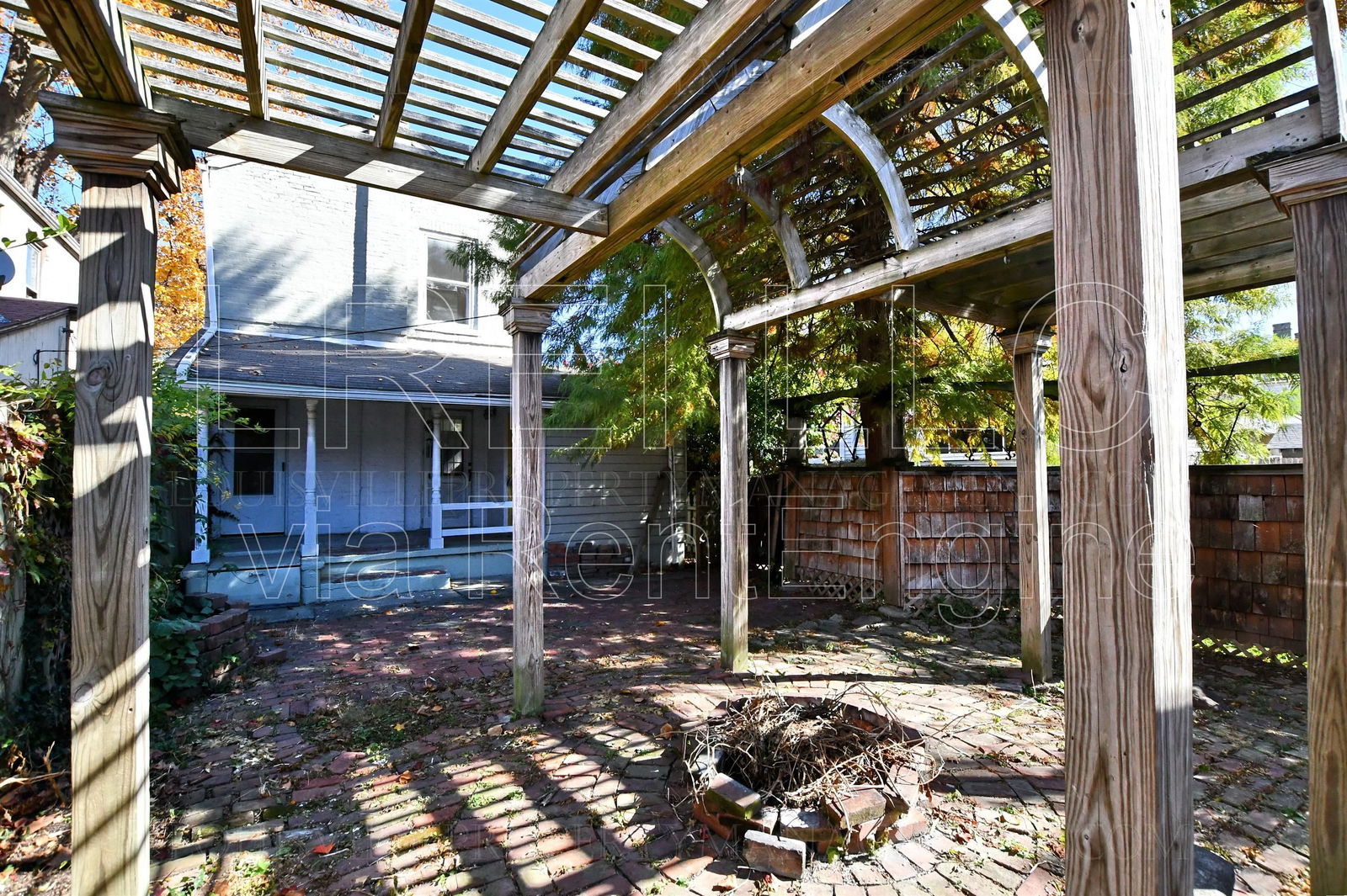 Gallery Image 13