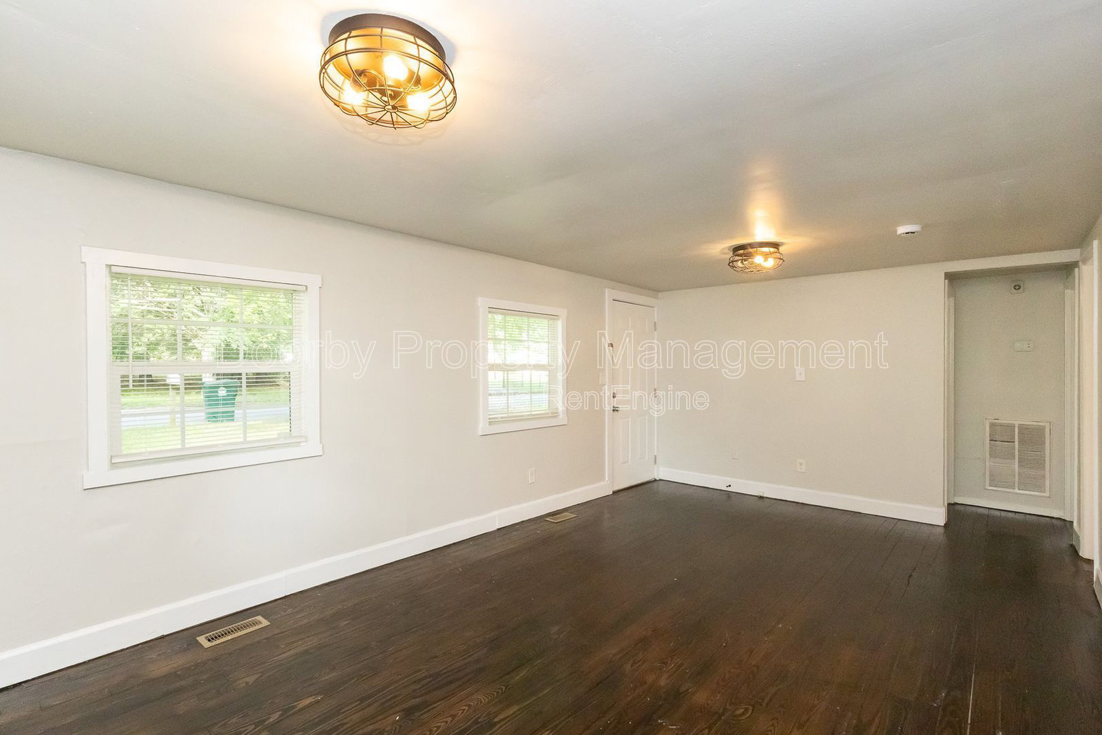 Gallery Image 0