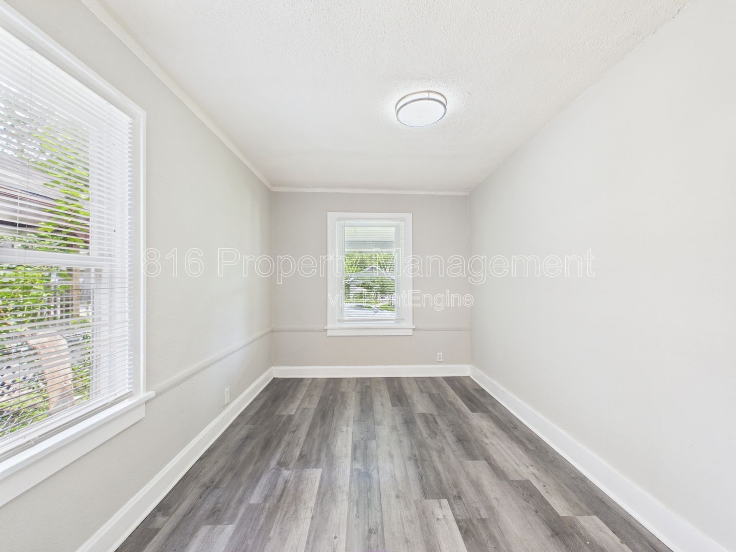 Gallery Image 17