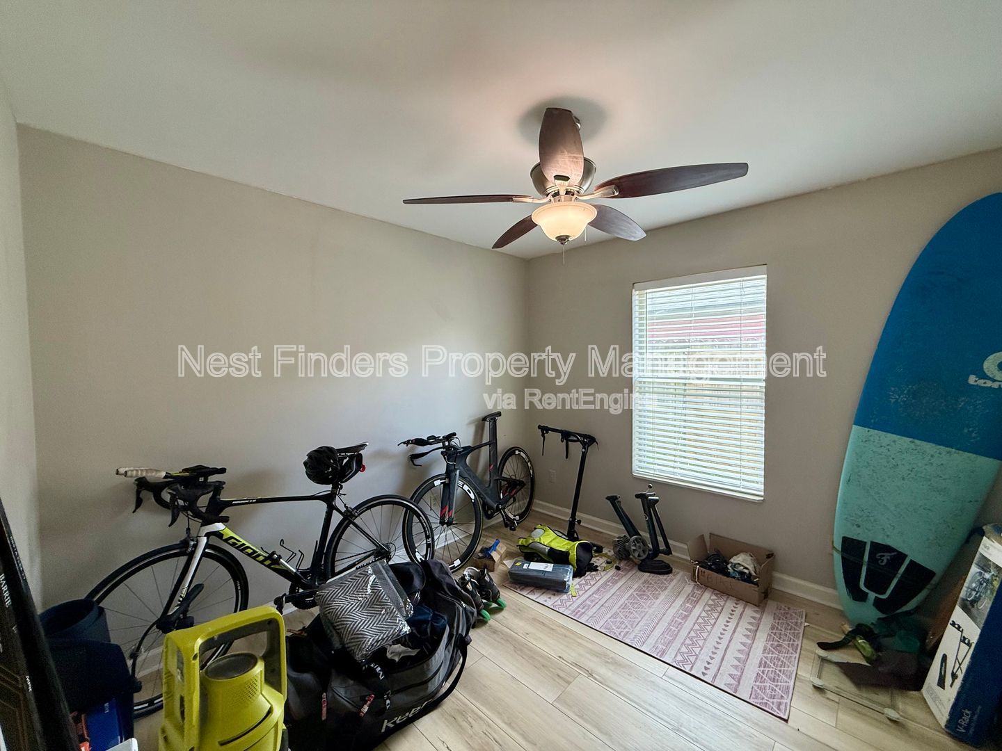 Gallery Image 19