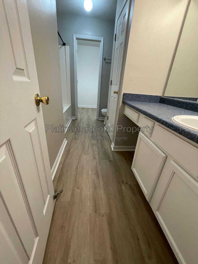 Gallery Image 23