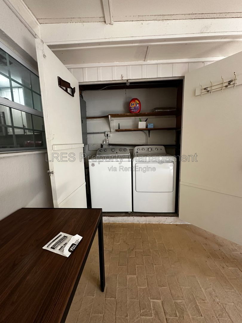 Gallery Image 30