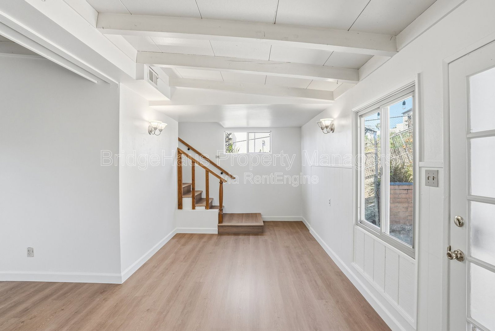 Gallery Image 16