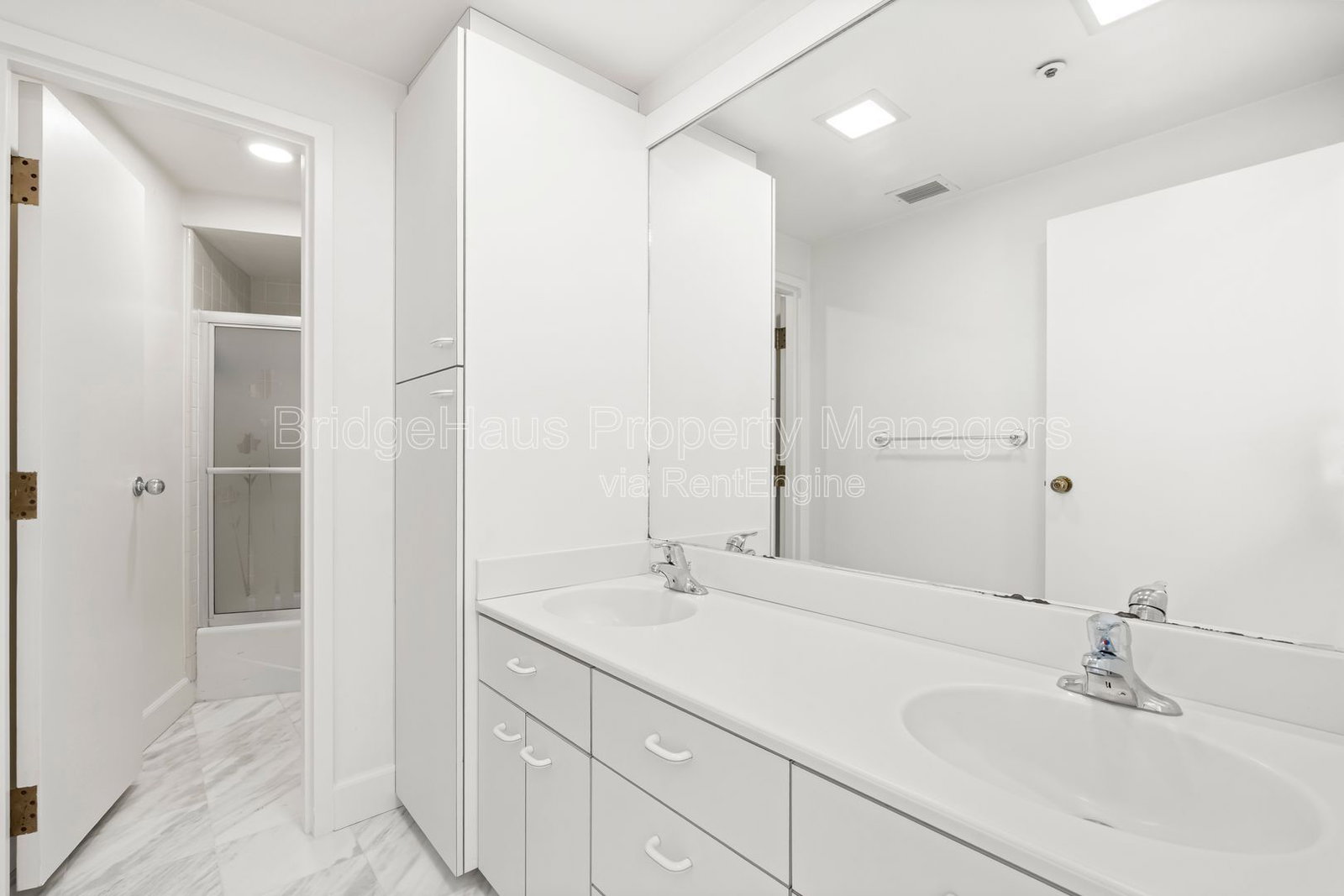Gallery Image 43