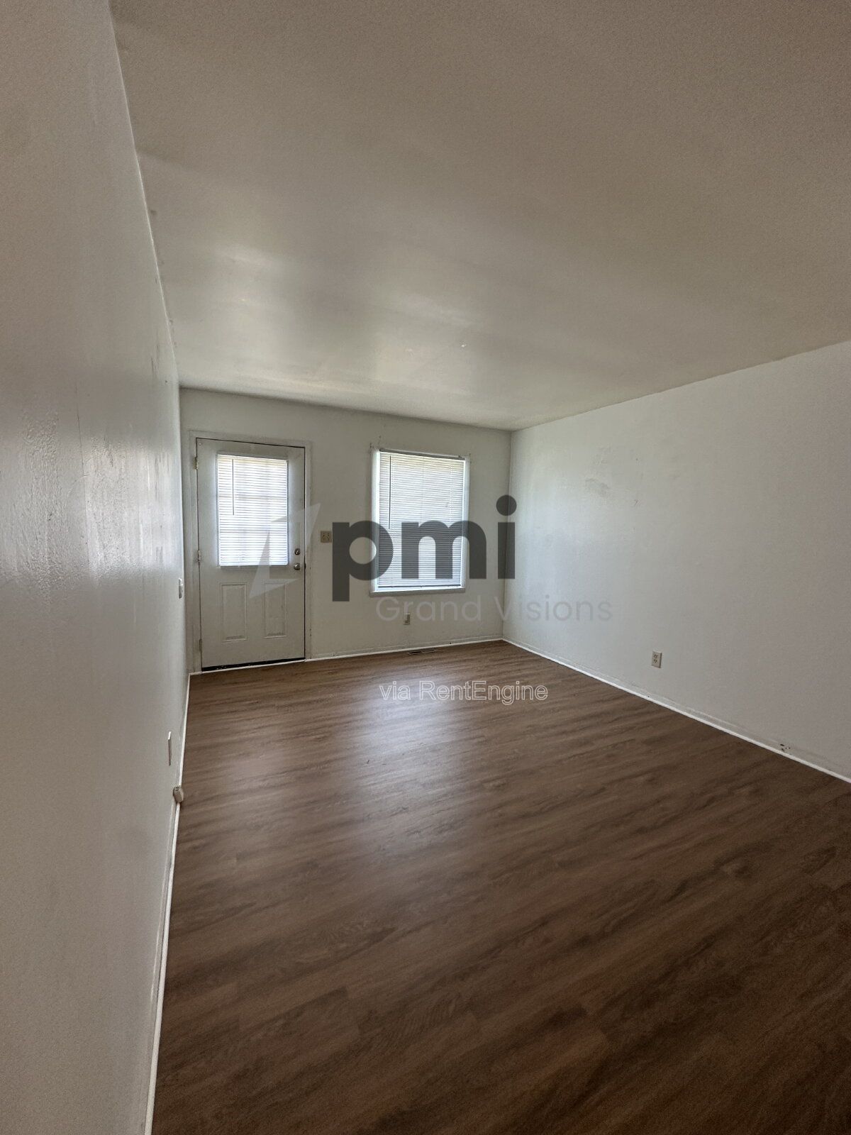 Gallery Image 17