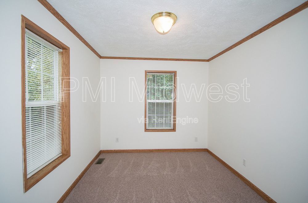 Gallery Image 18