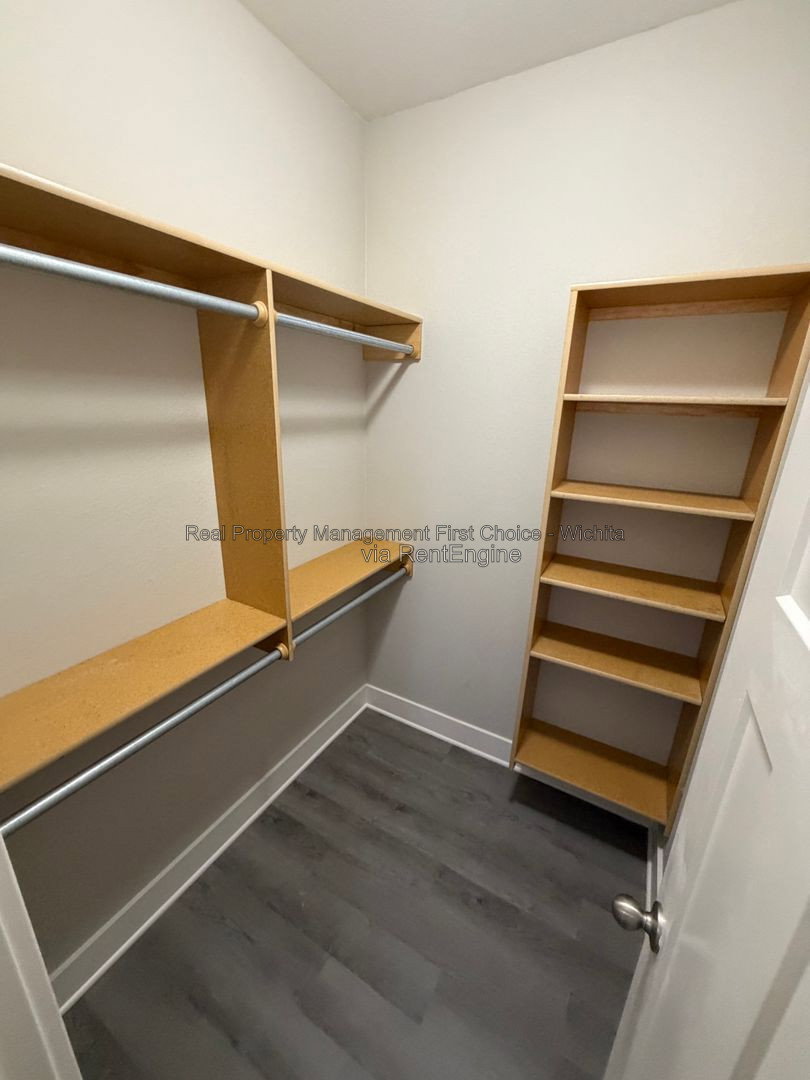Gallery Image 20