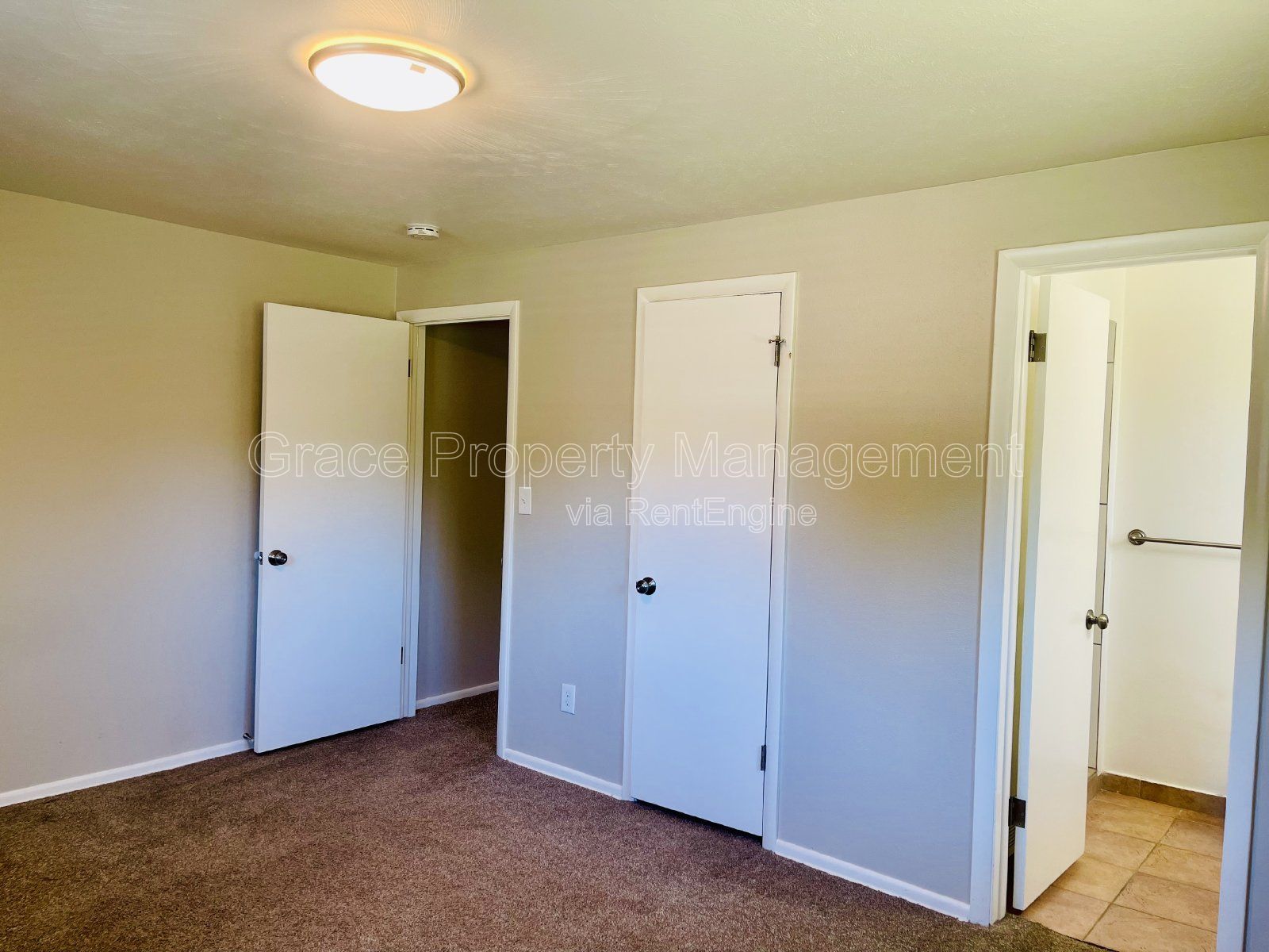 Gallery Image 15