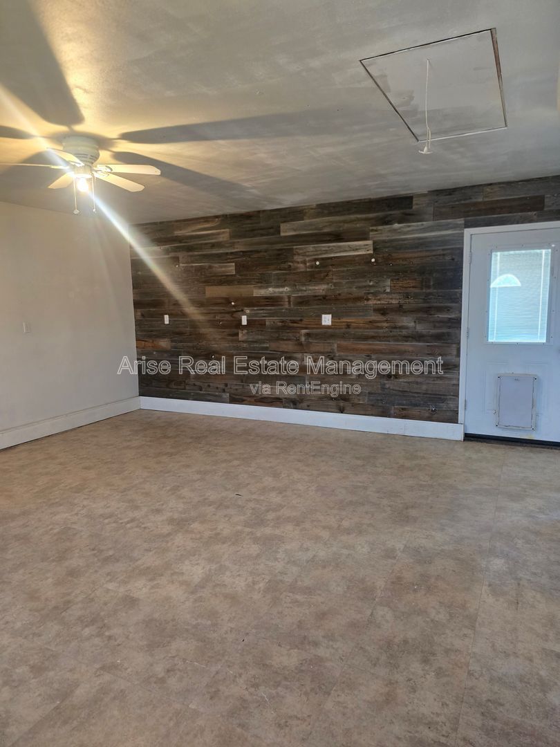 Gallery Image 11