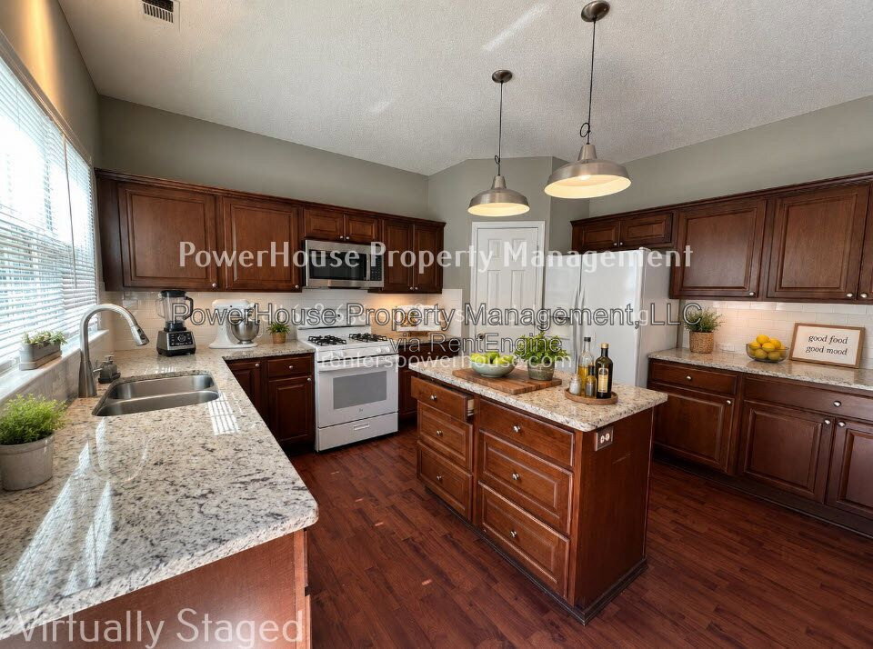 Gallery Image 42