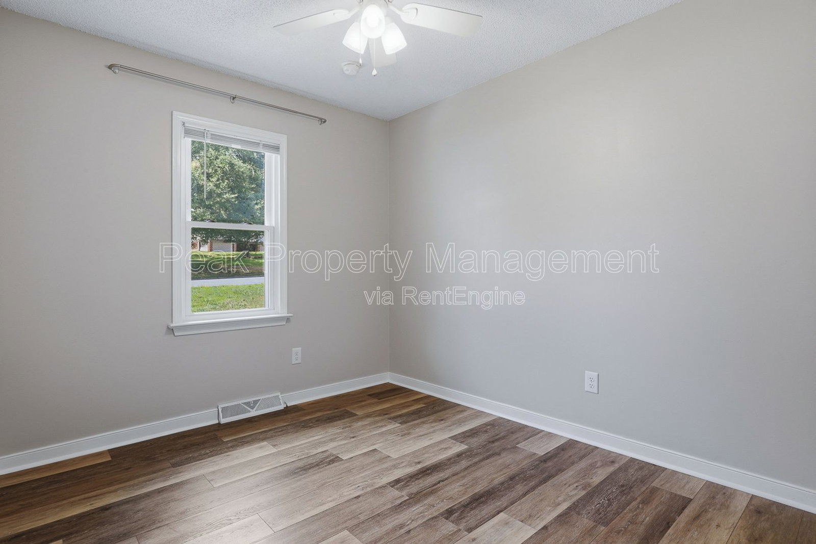 Gallery Image 18