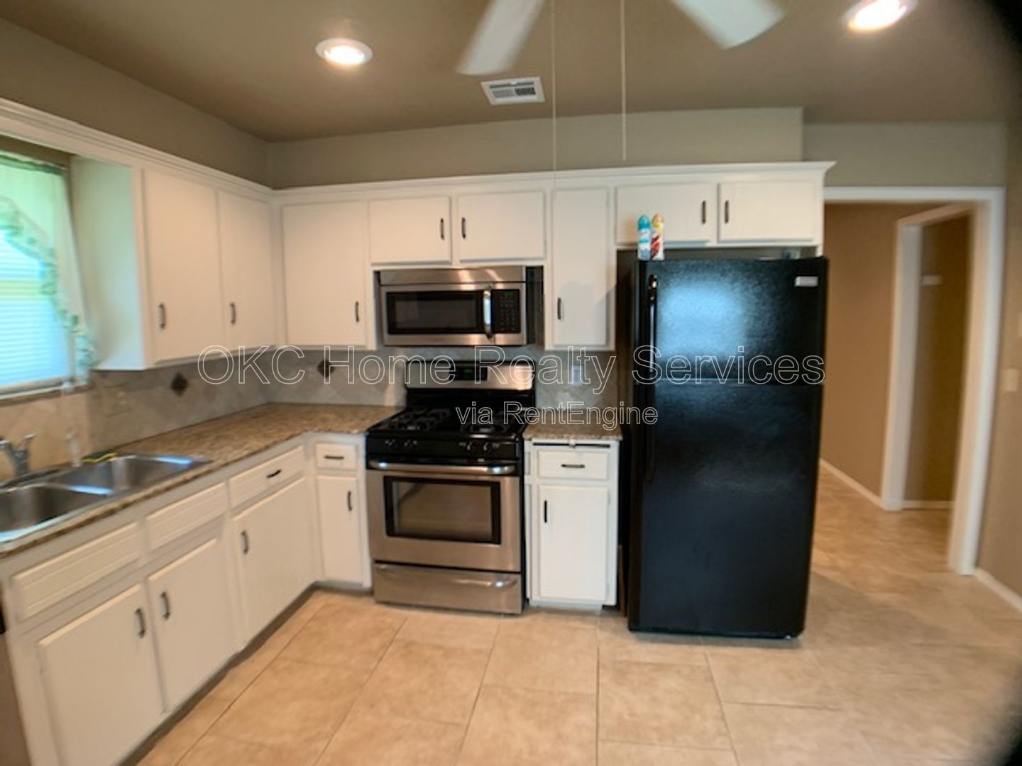 Gallery Image 18