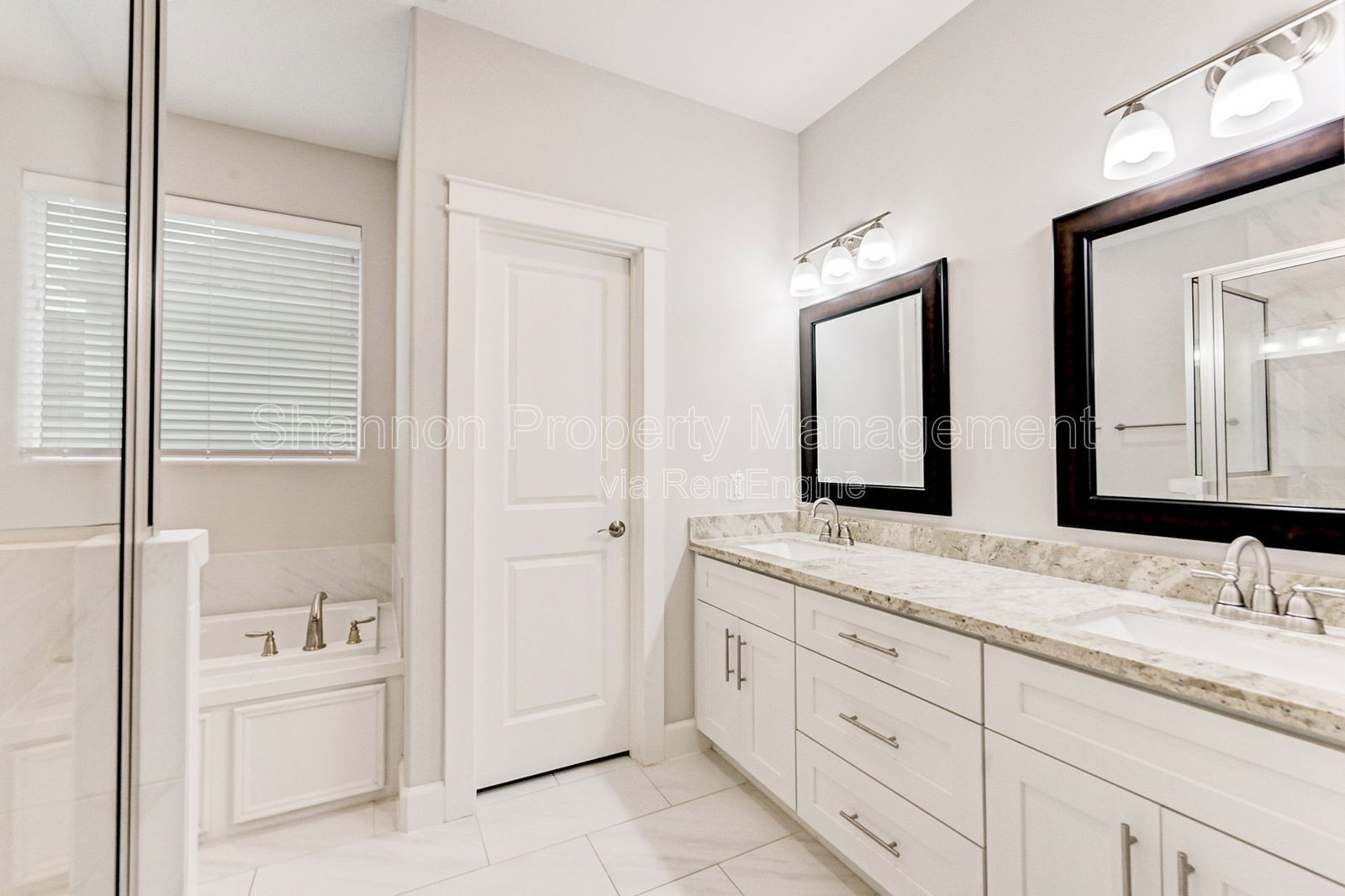 Gallery Image 21