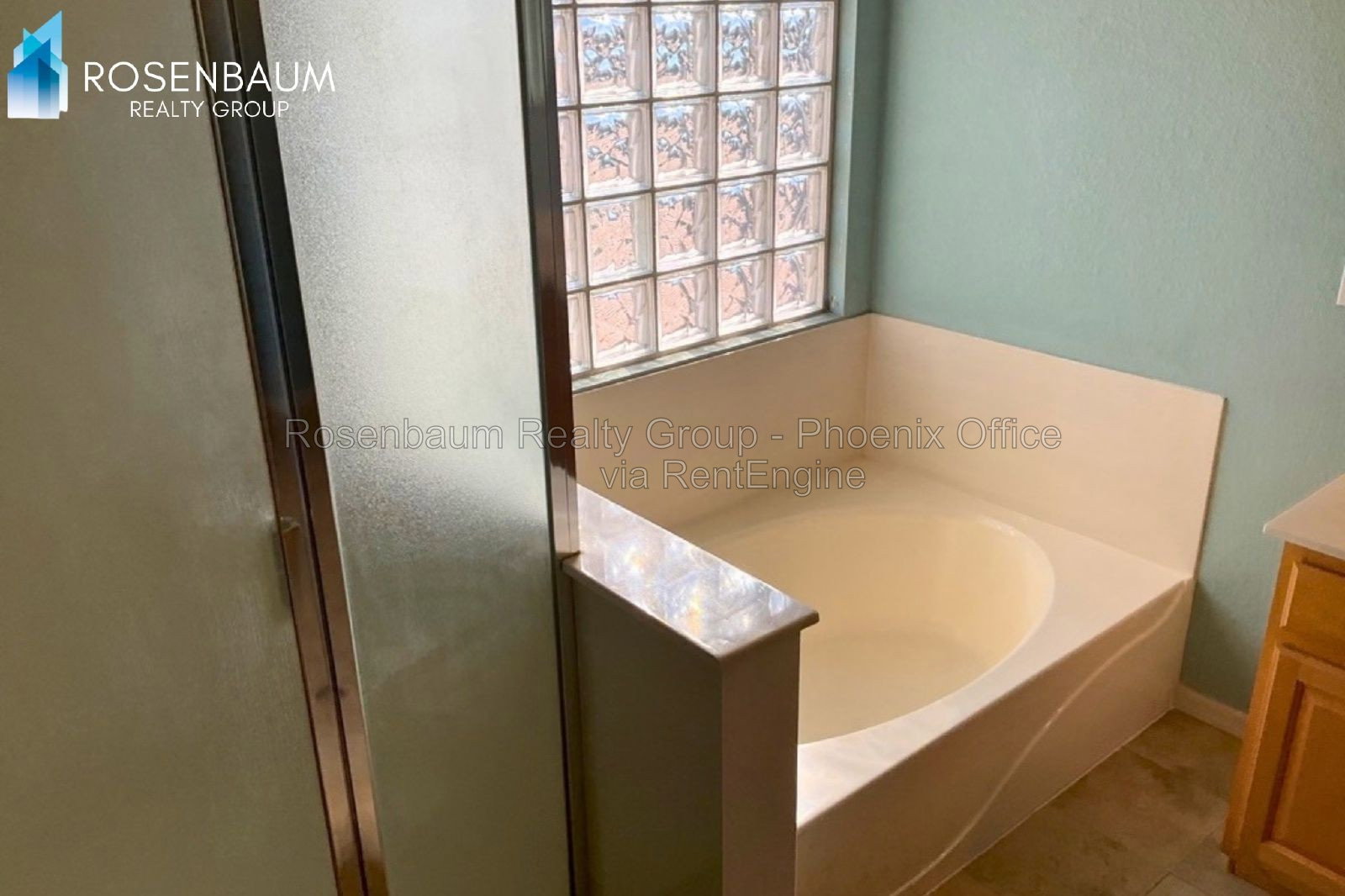 Gallery Image 18