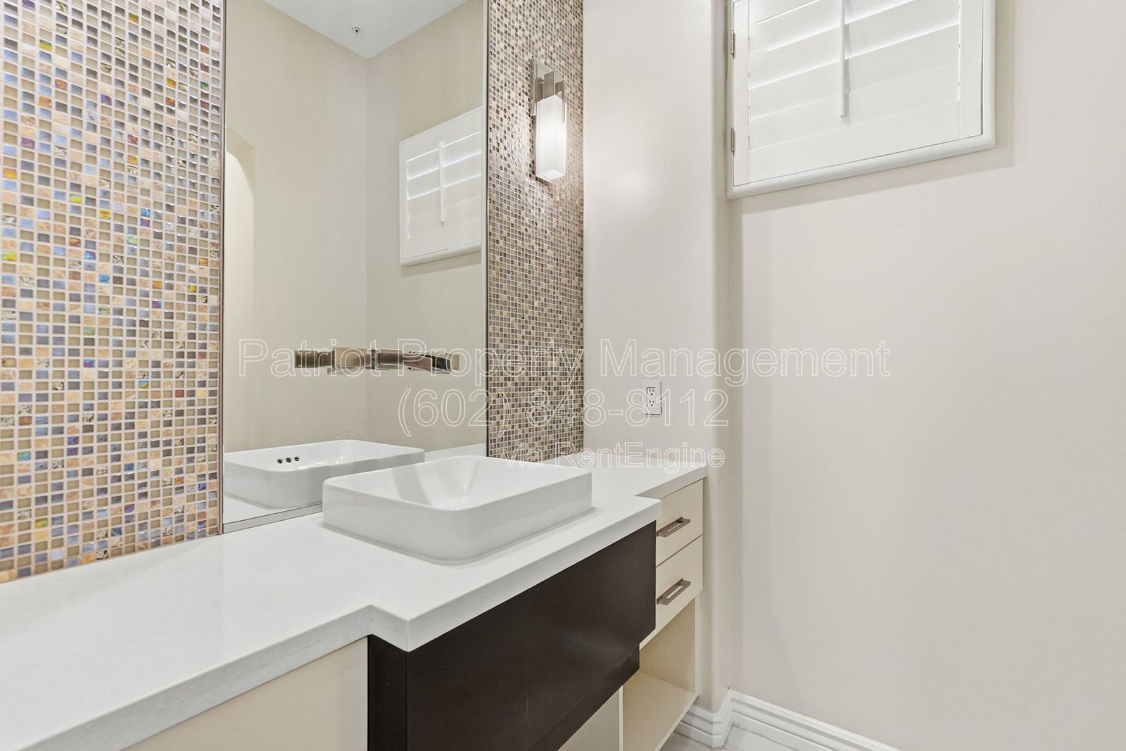 Gallery Image 52