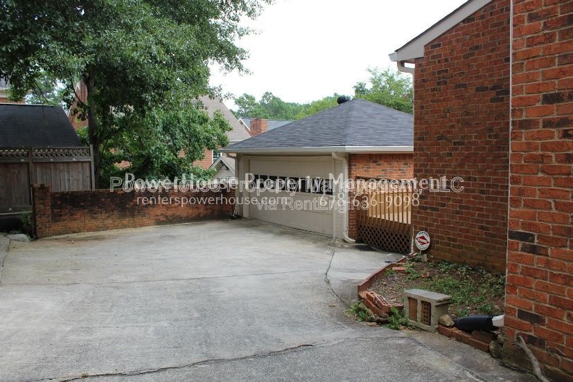 Gallery Image 43