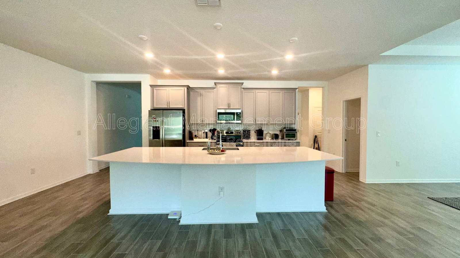 Gallery Image 14