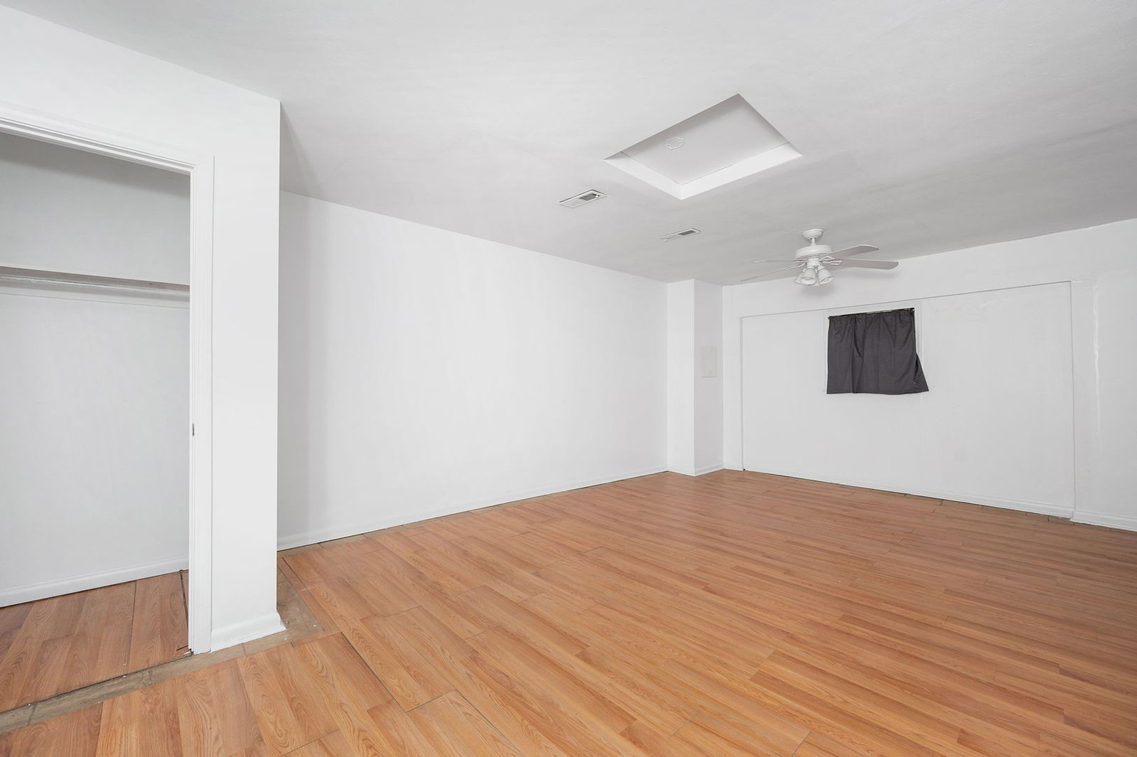 Gallery Image 16
