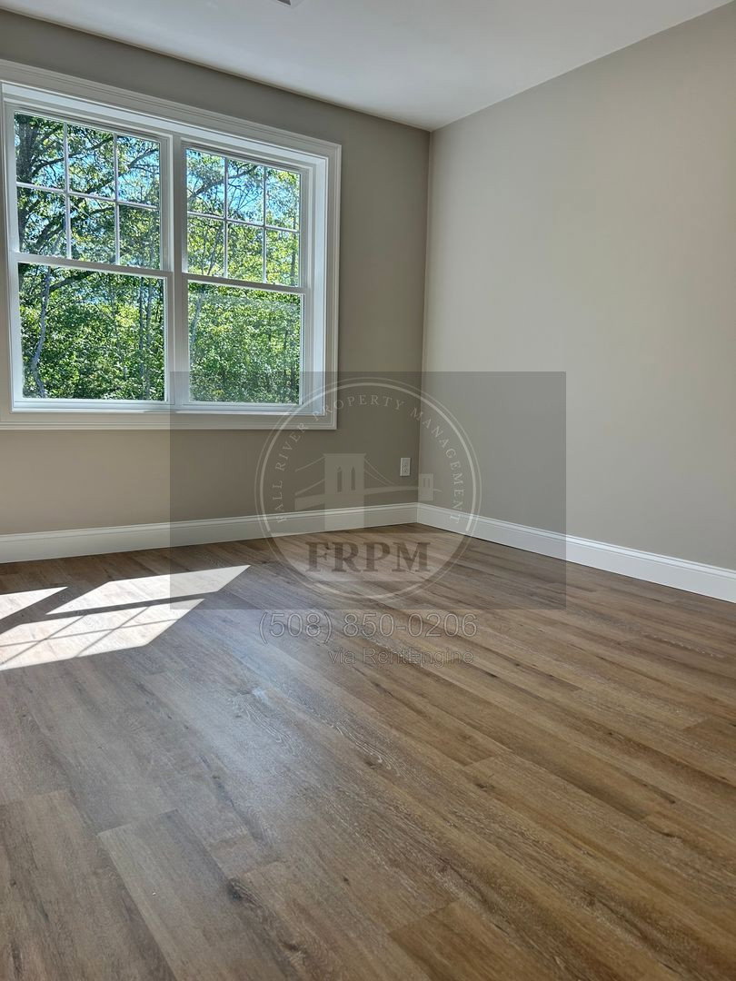 Gallery Image 34