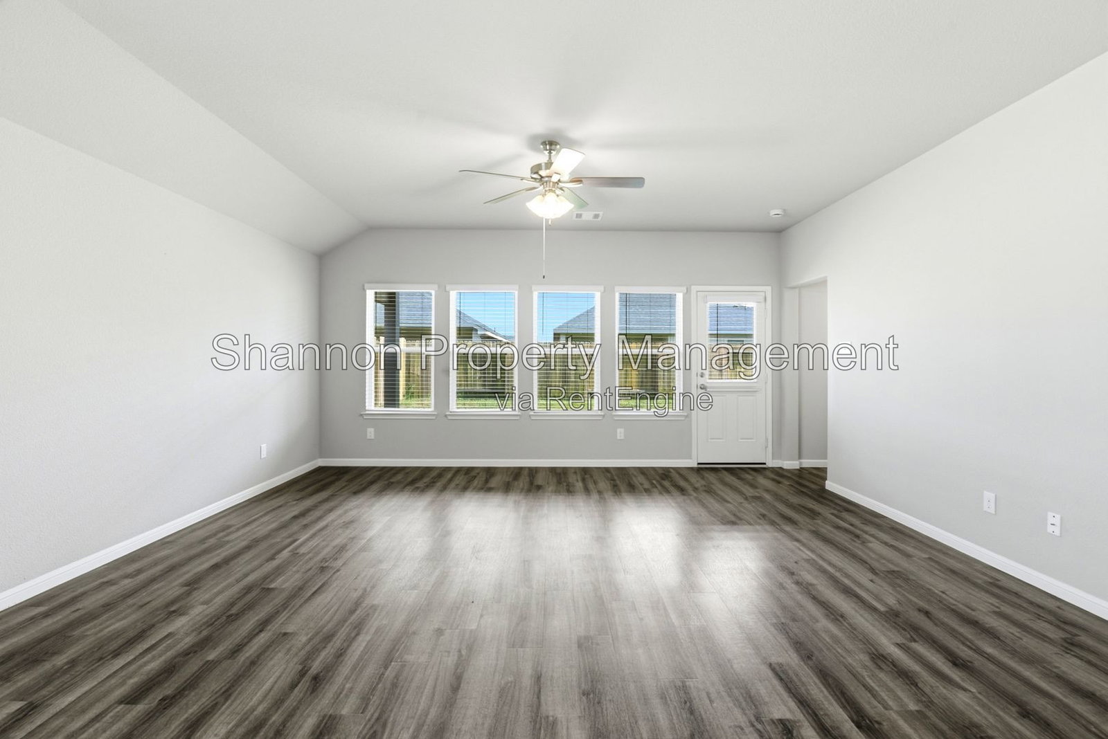 Gallery Image 16