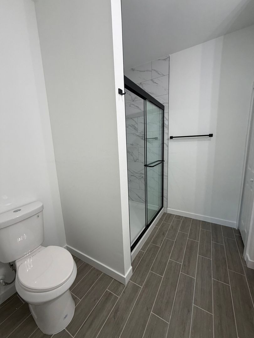 Gallery Image 17