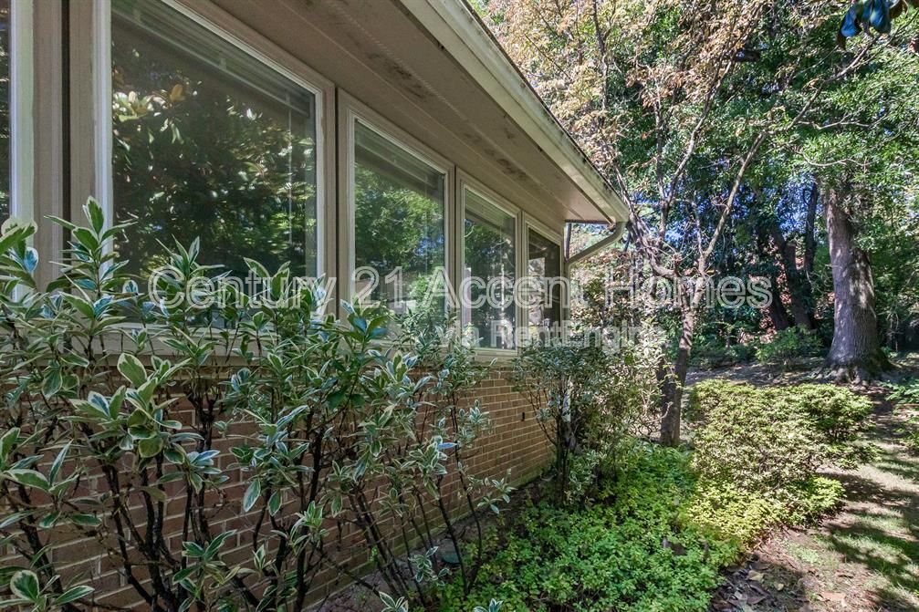 Gallery Image 32