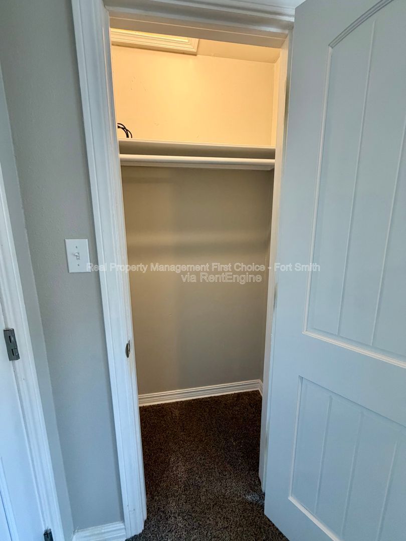 Gallery Image 26