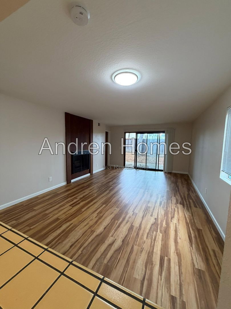 Gallery Image 32
