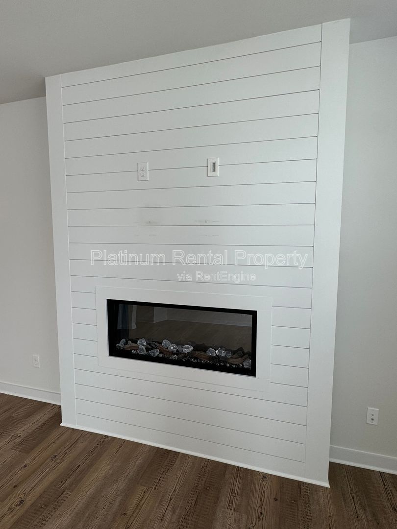 Gallery Image 12