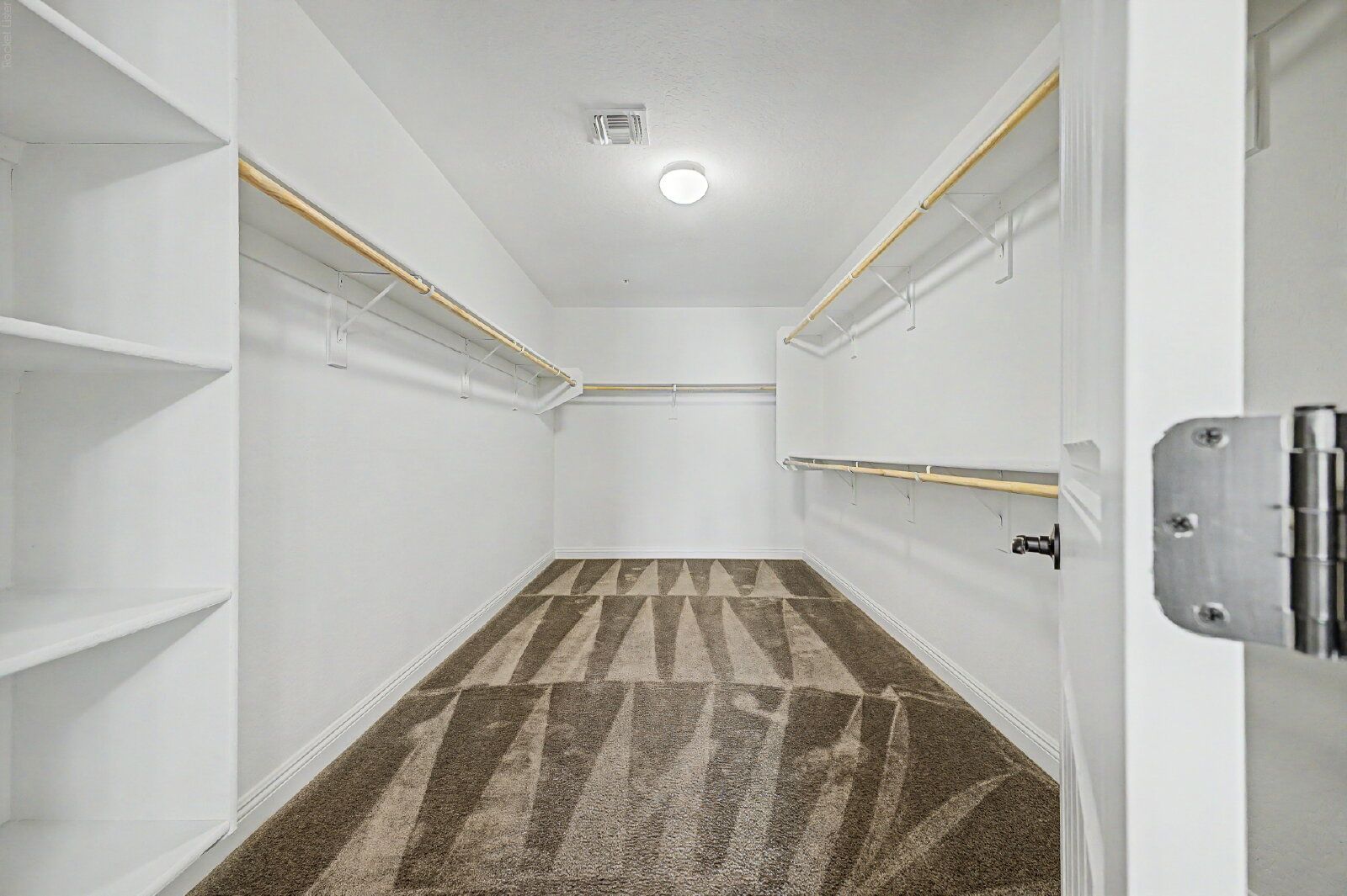 Gallery Image 21