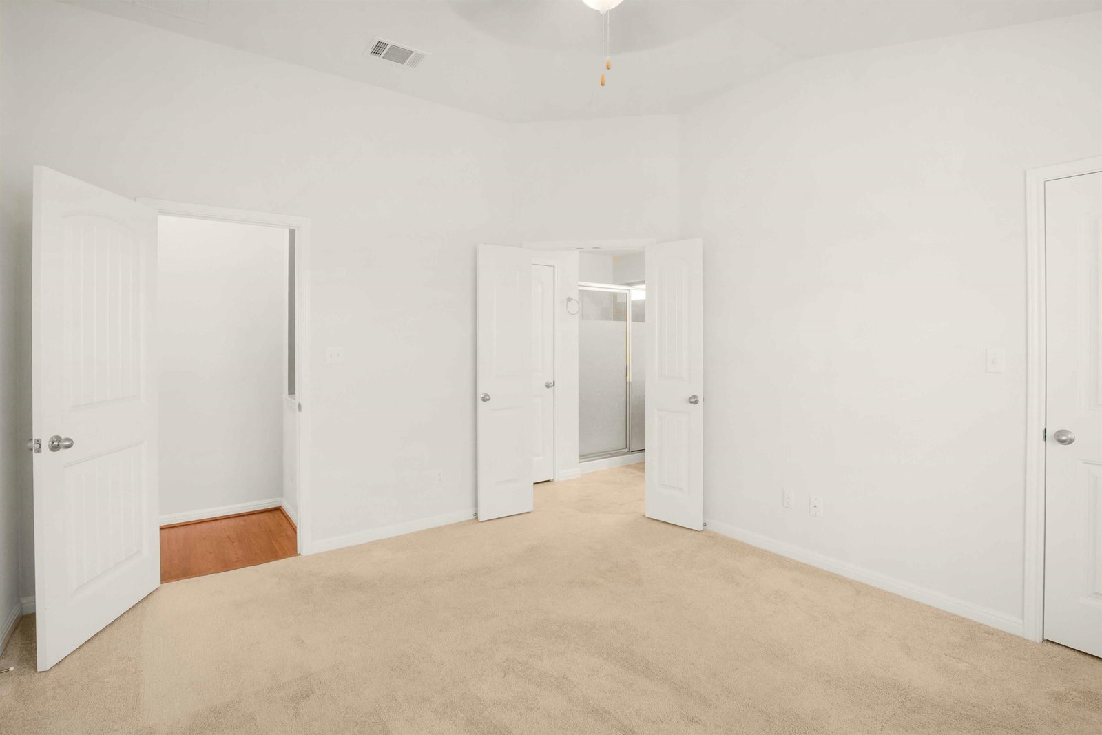 Gallery Image 34