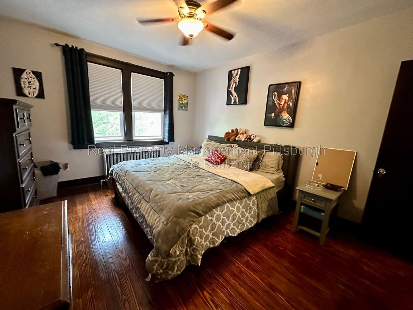 Gallery Image 13