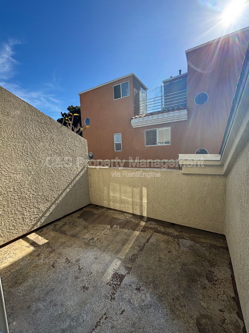 Gallery Image 18