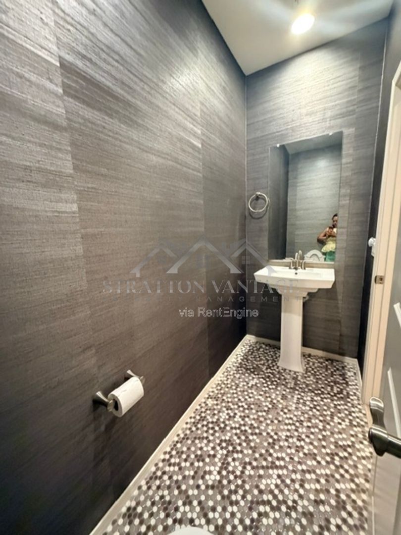 Gallery Image 31
