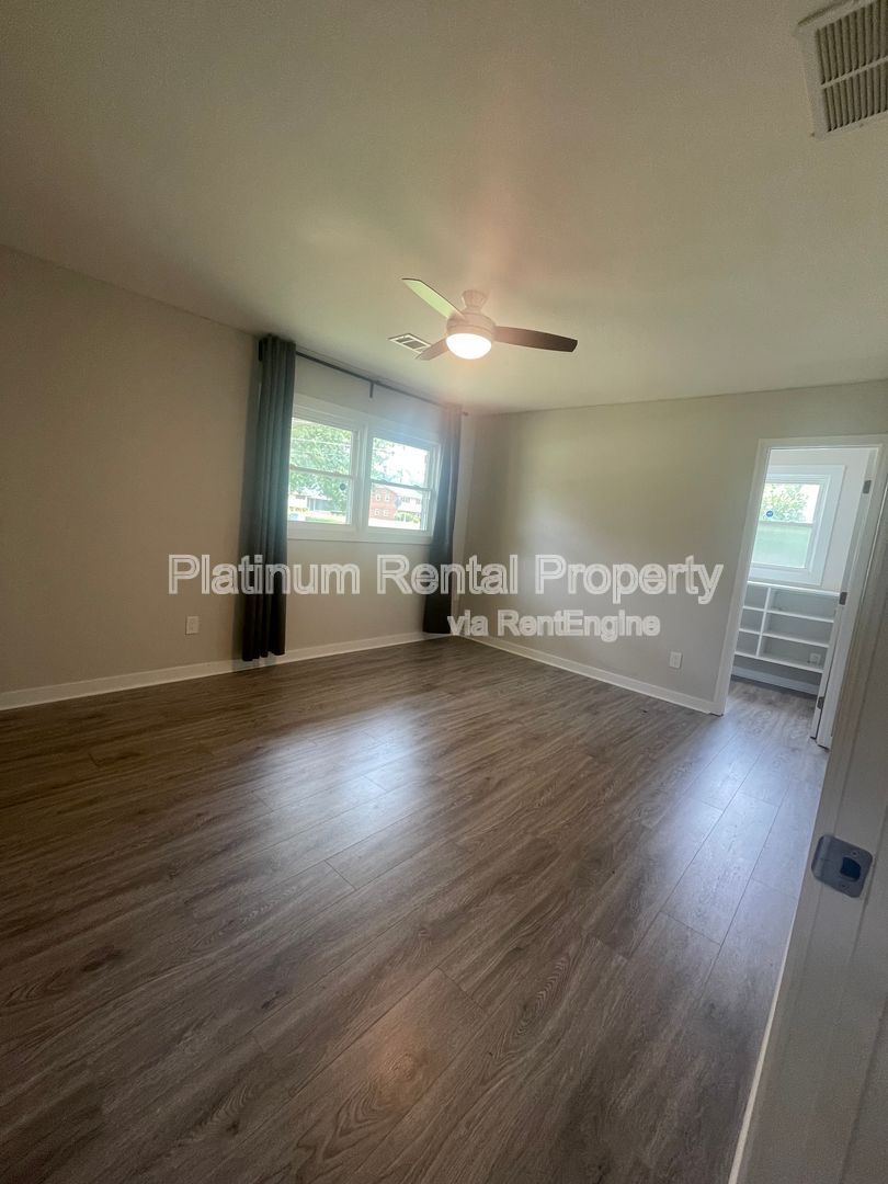 Gallery Image 69