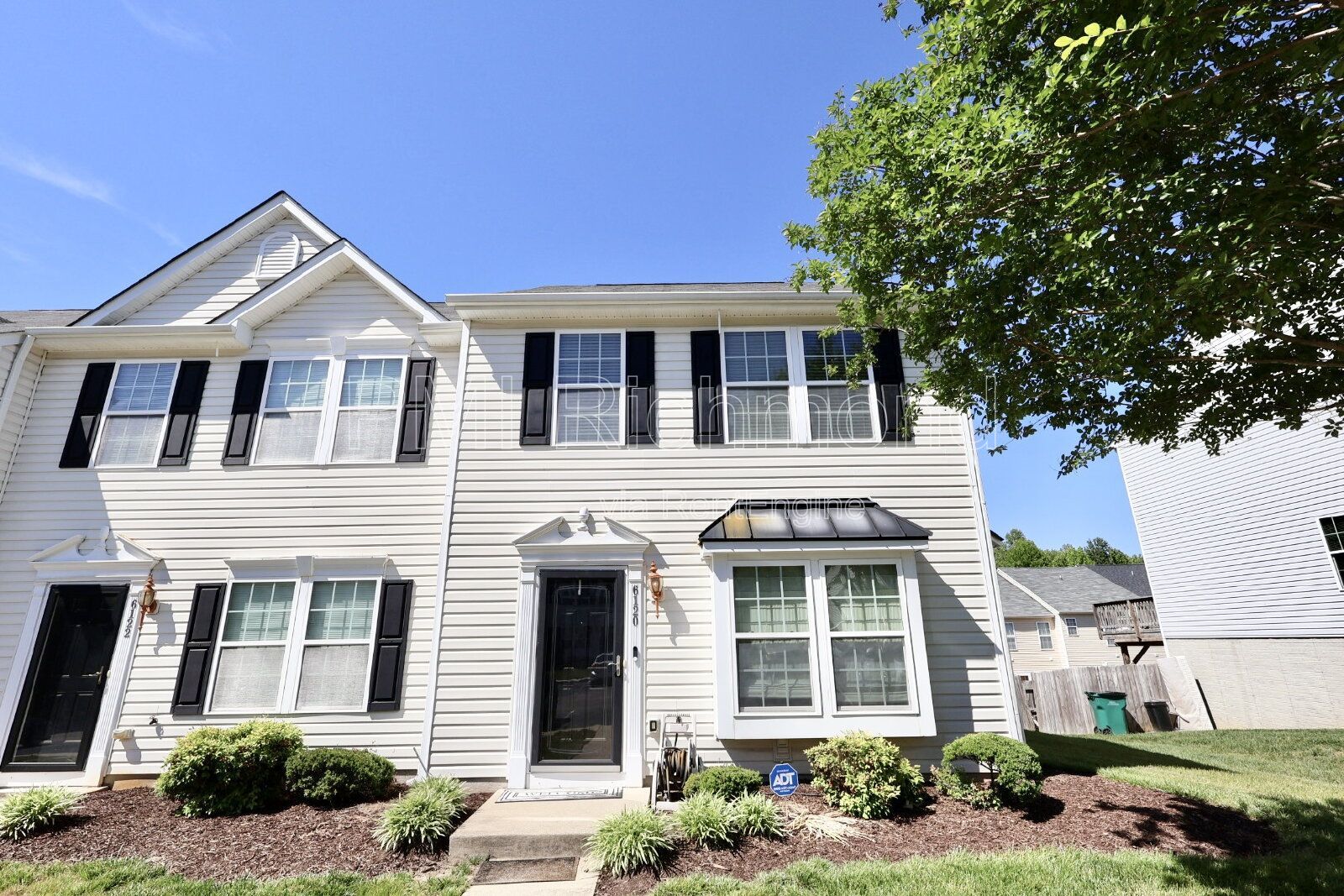 Gallery Image 0
