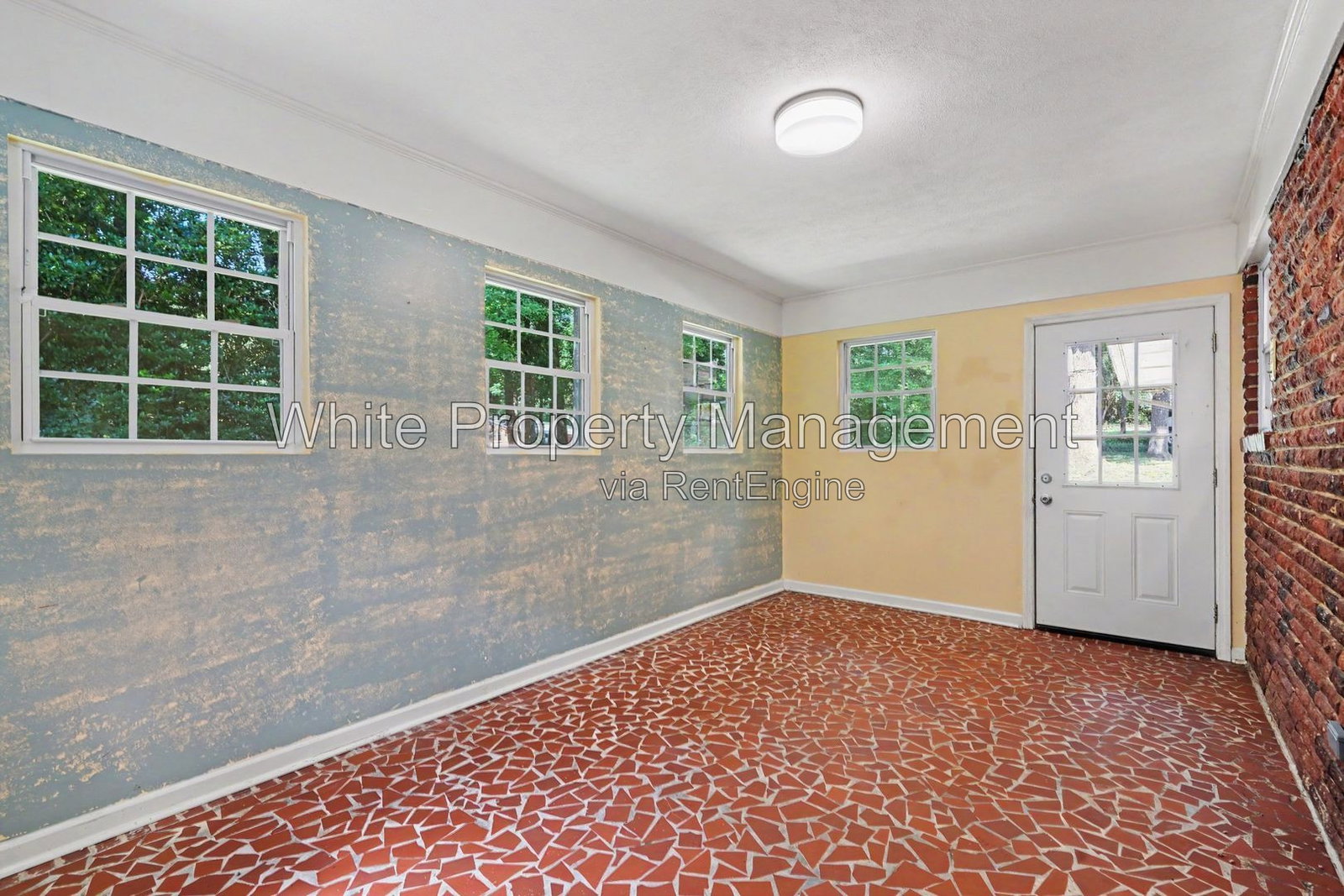 Gallery Image 16