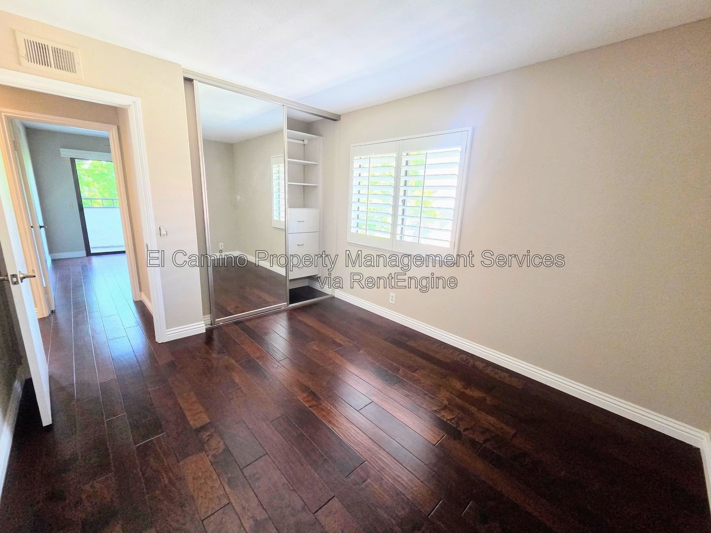 Gallery Image 41
