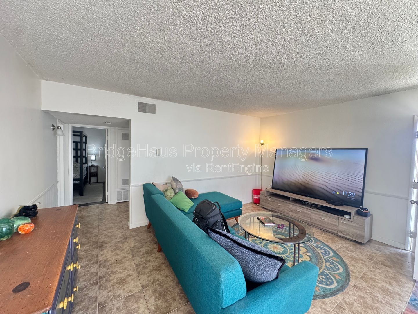 Gallery Image 0