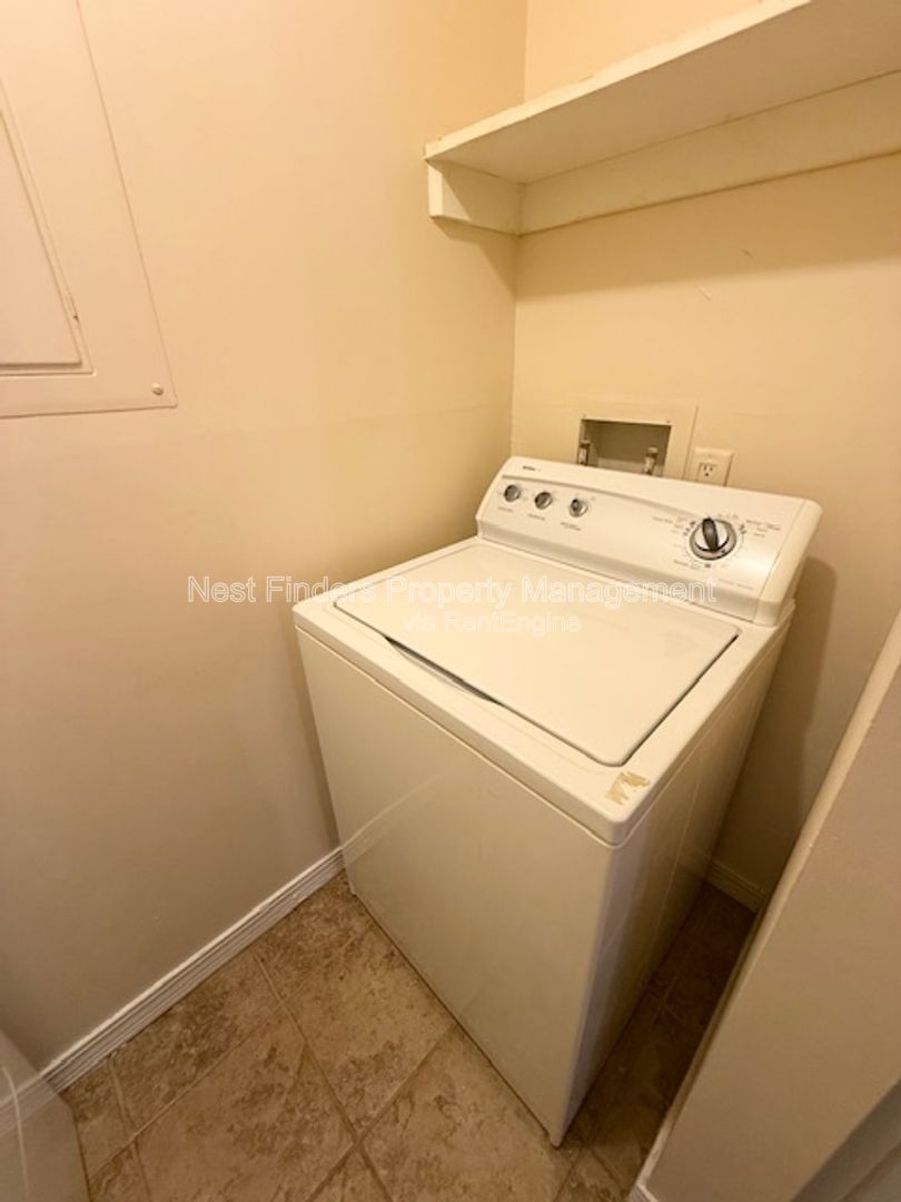 Gallery Image 14