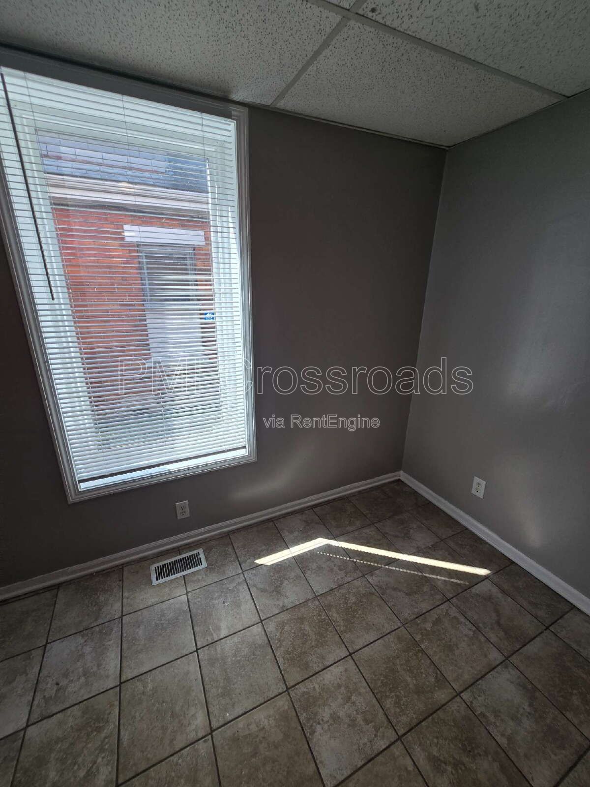 Gallery Image 32