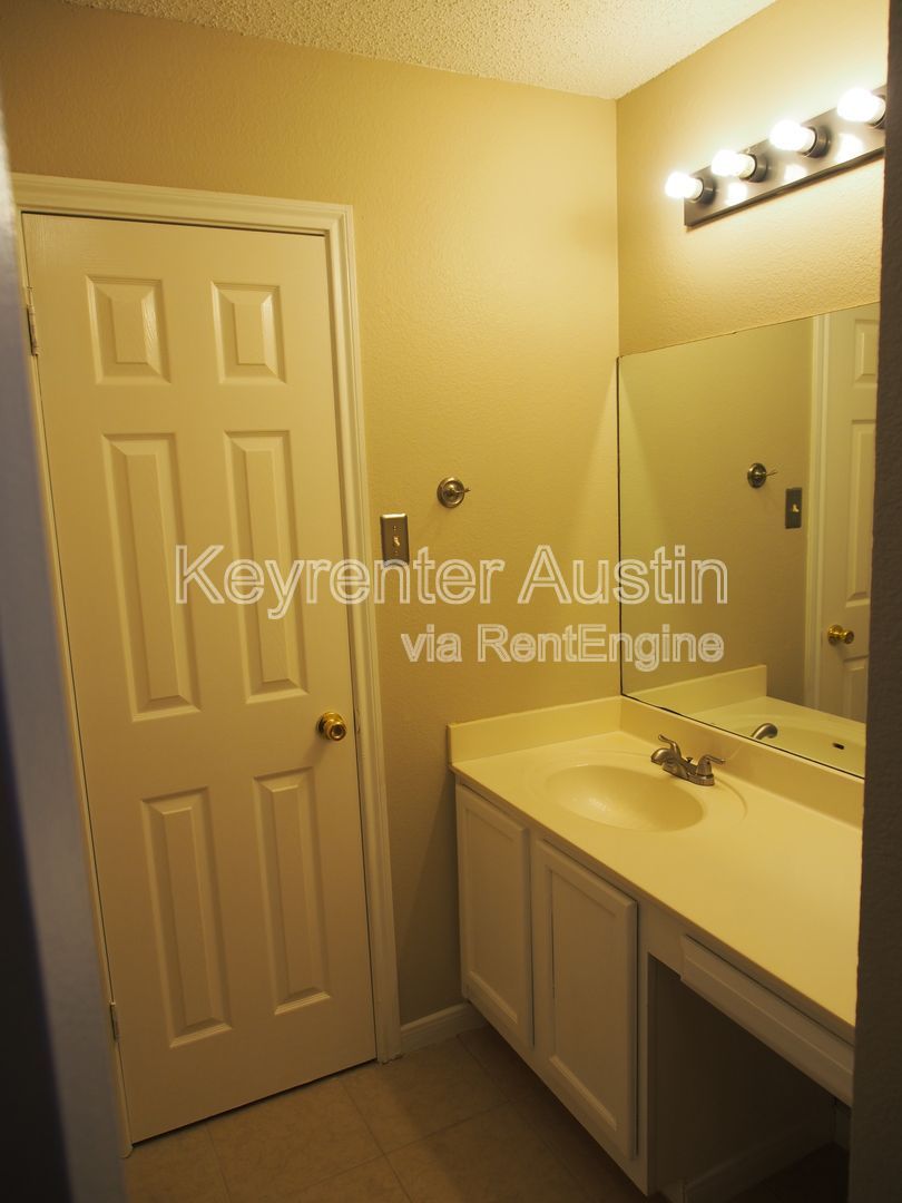 Gallery Image 14