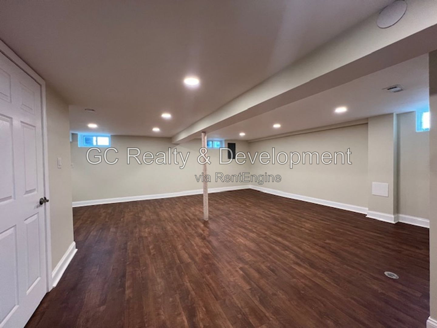 Gallery Image 17