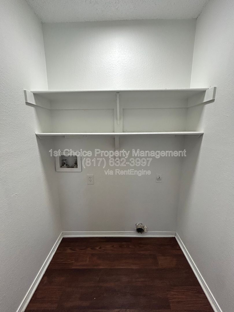 Gallery Image 17