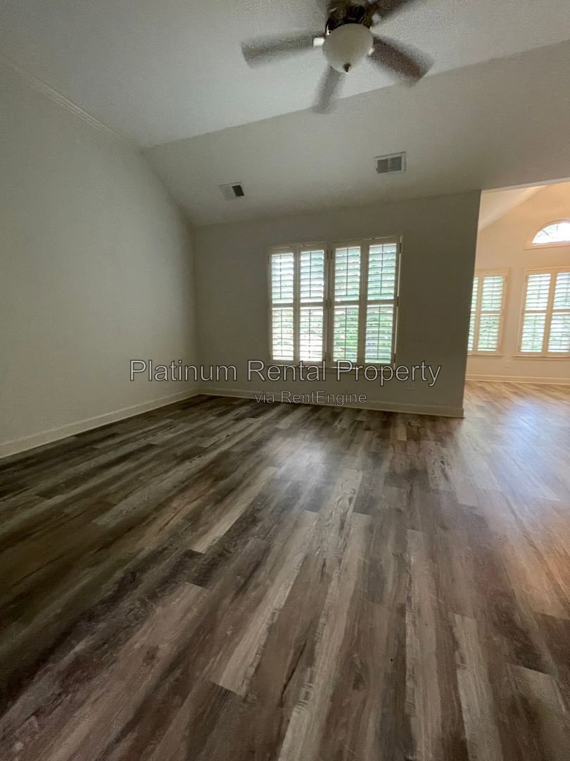 Gallery Image 46