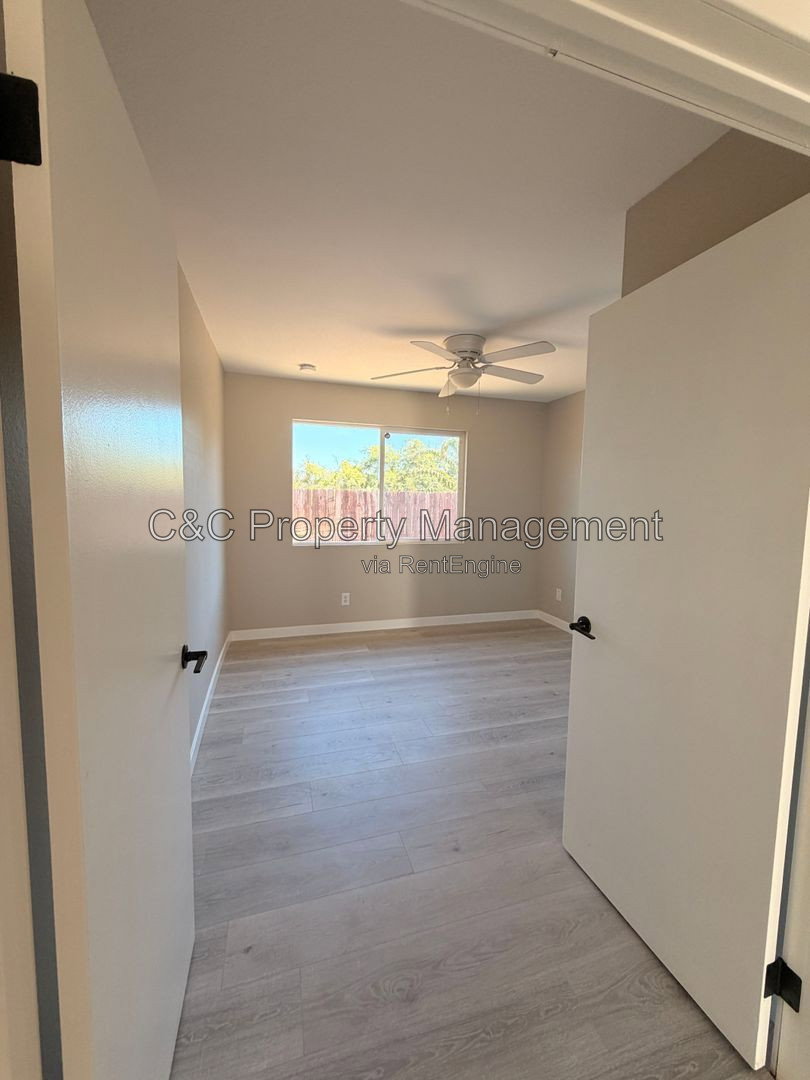 Gallery Image 10