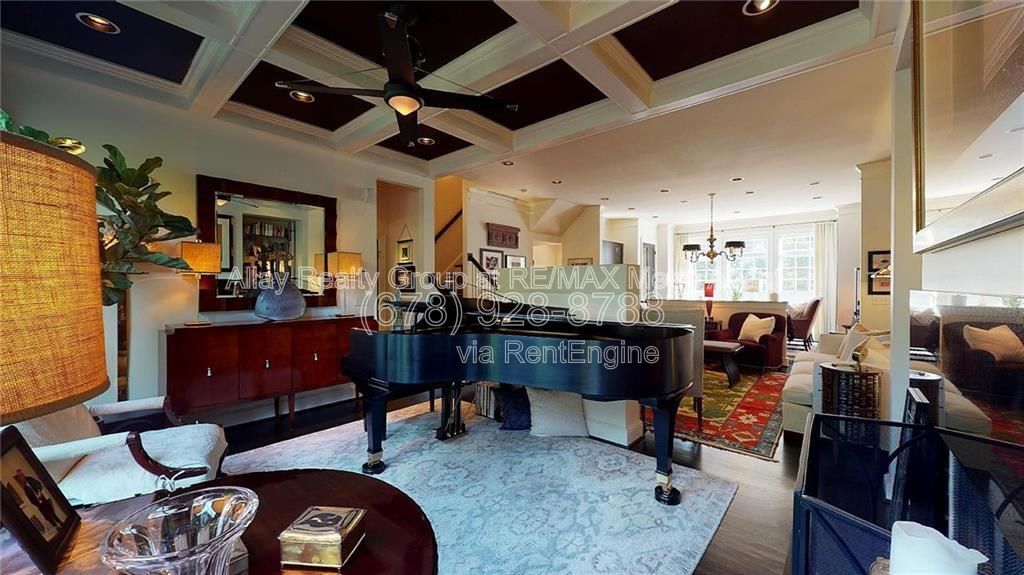 Gallery Image 16