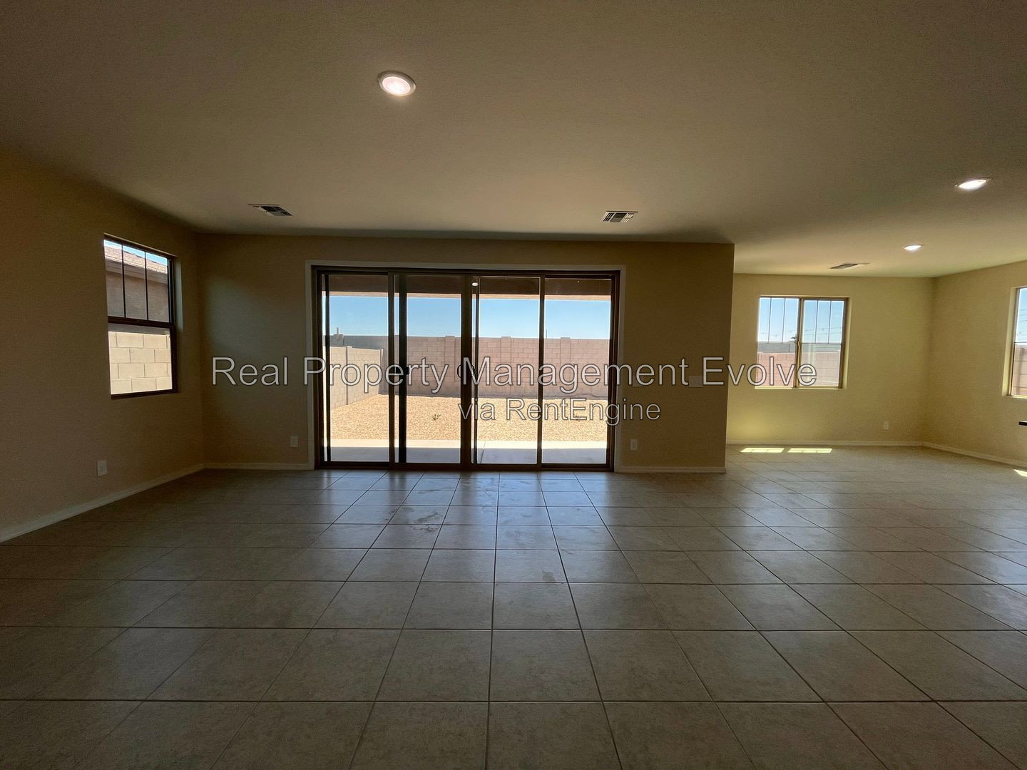 Gallery Image 16