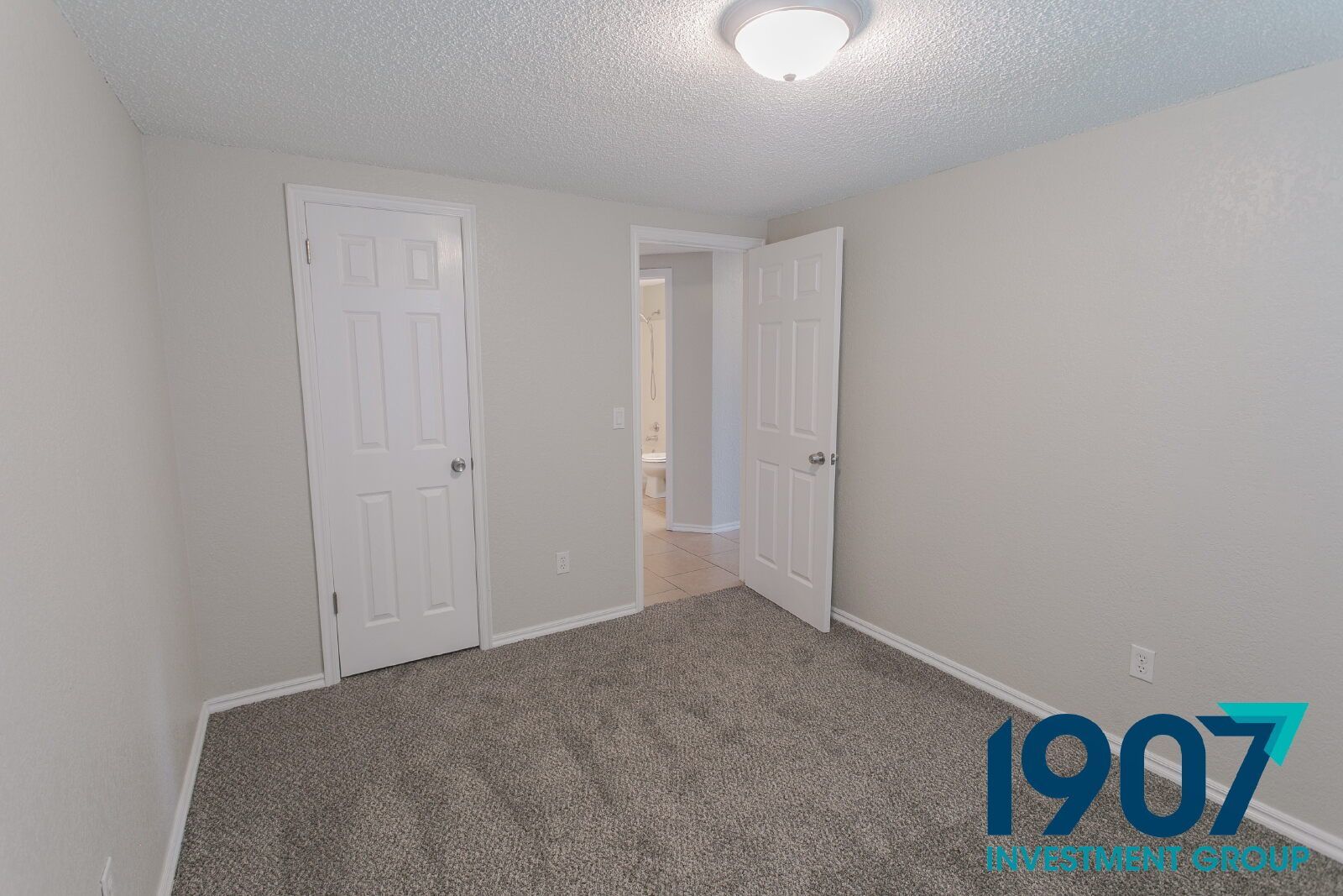 Gallery Image 16